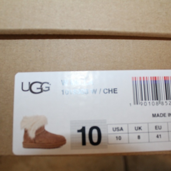 UGG MILLA MINI Toscana Fluff Suede Shearling Boots - Picture 8 of 8